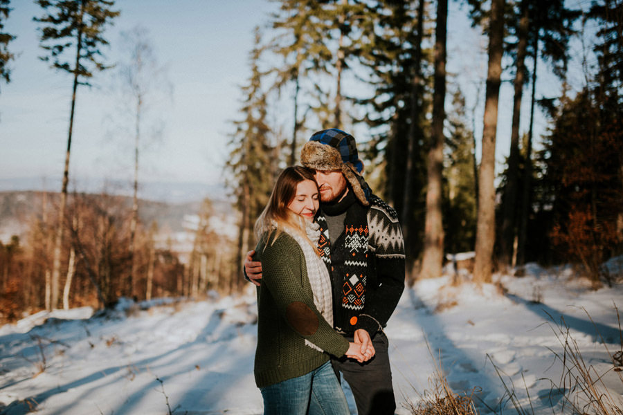 winter pine forest couple portrait